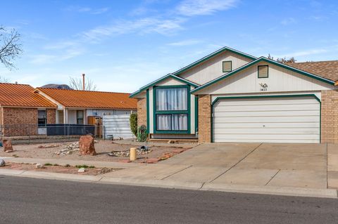 1023 Camino Del Rey Drive SW Los Lunas NM 87031
