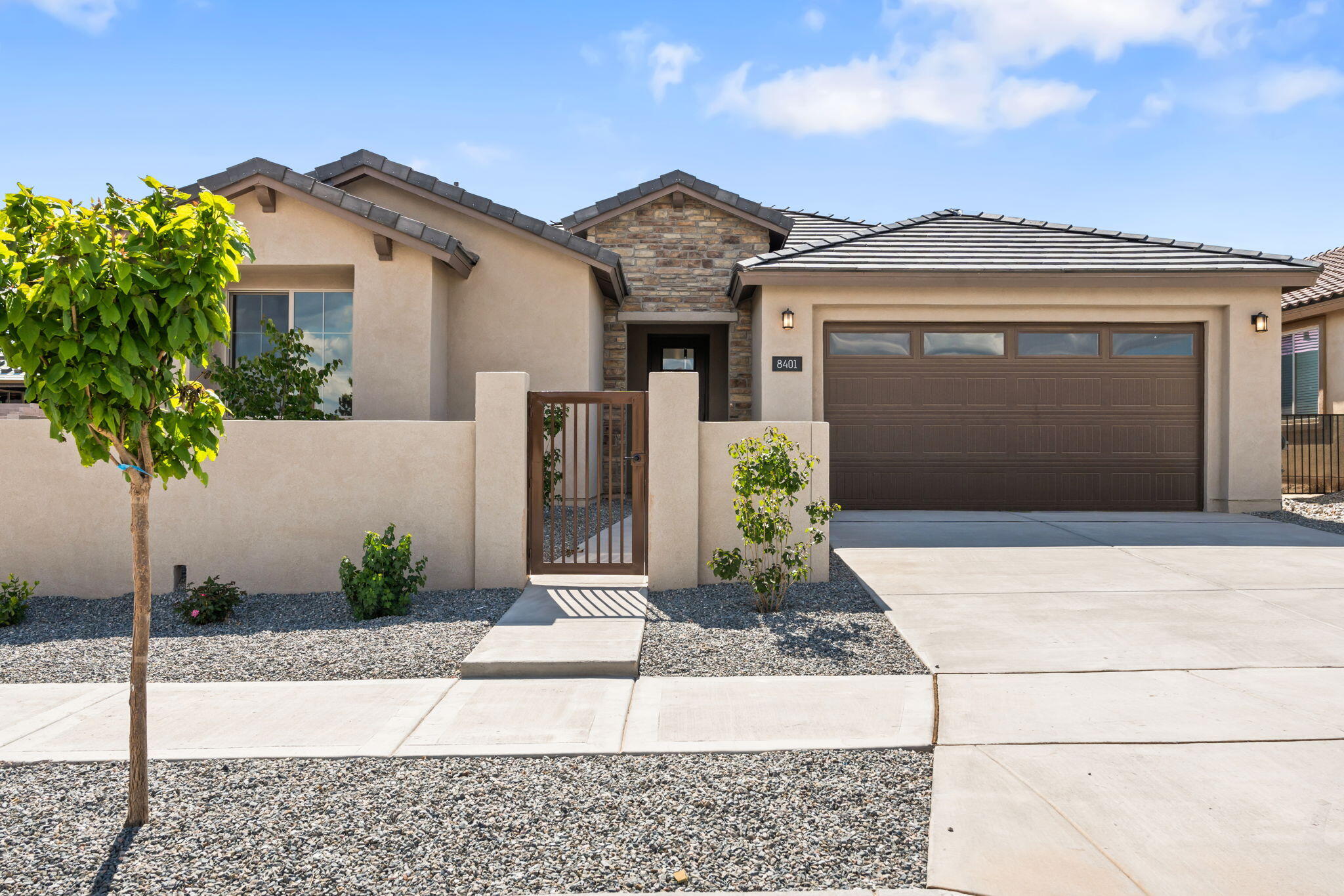 8401 Salinger Way, Albuquerque, New Mexico image 1