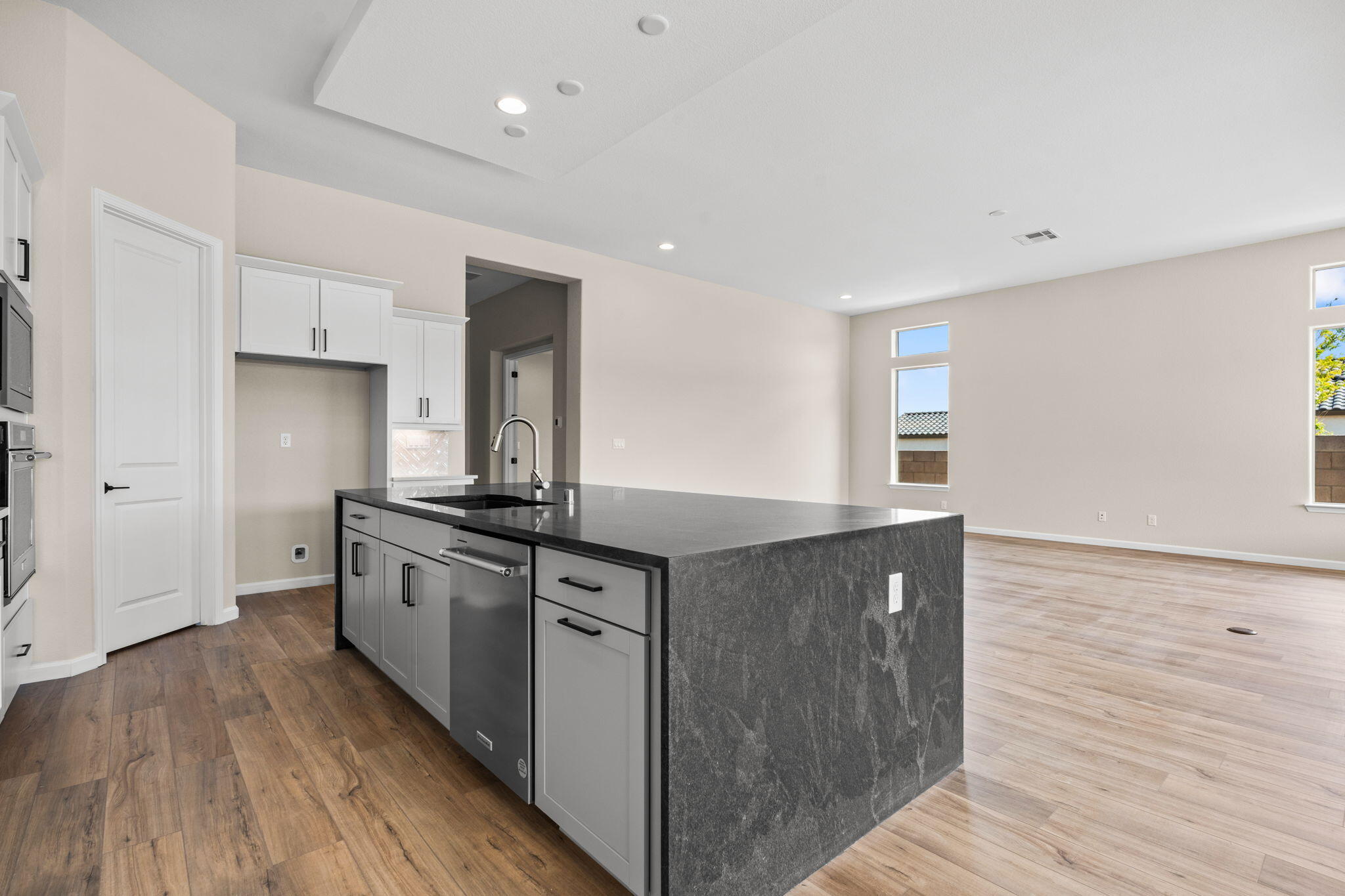 8401 Salinger Way, Albuquerque, New Mexico image 17