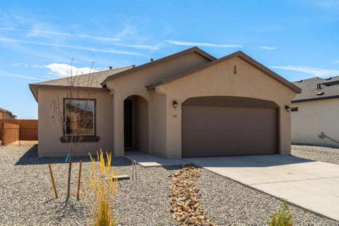 Homes For Sale - 14 Avenida Merida<br/> Valencia County, Los Lunas, NM 87031