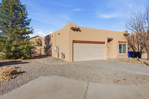 5623 Saturnia Road NW Albuquerque NM 87114