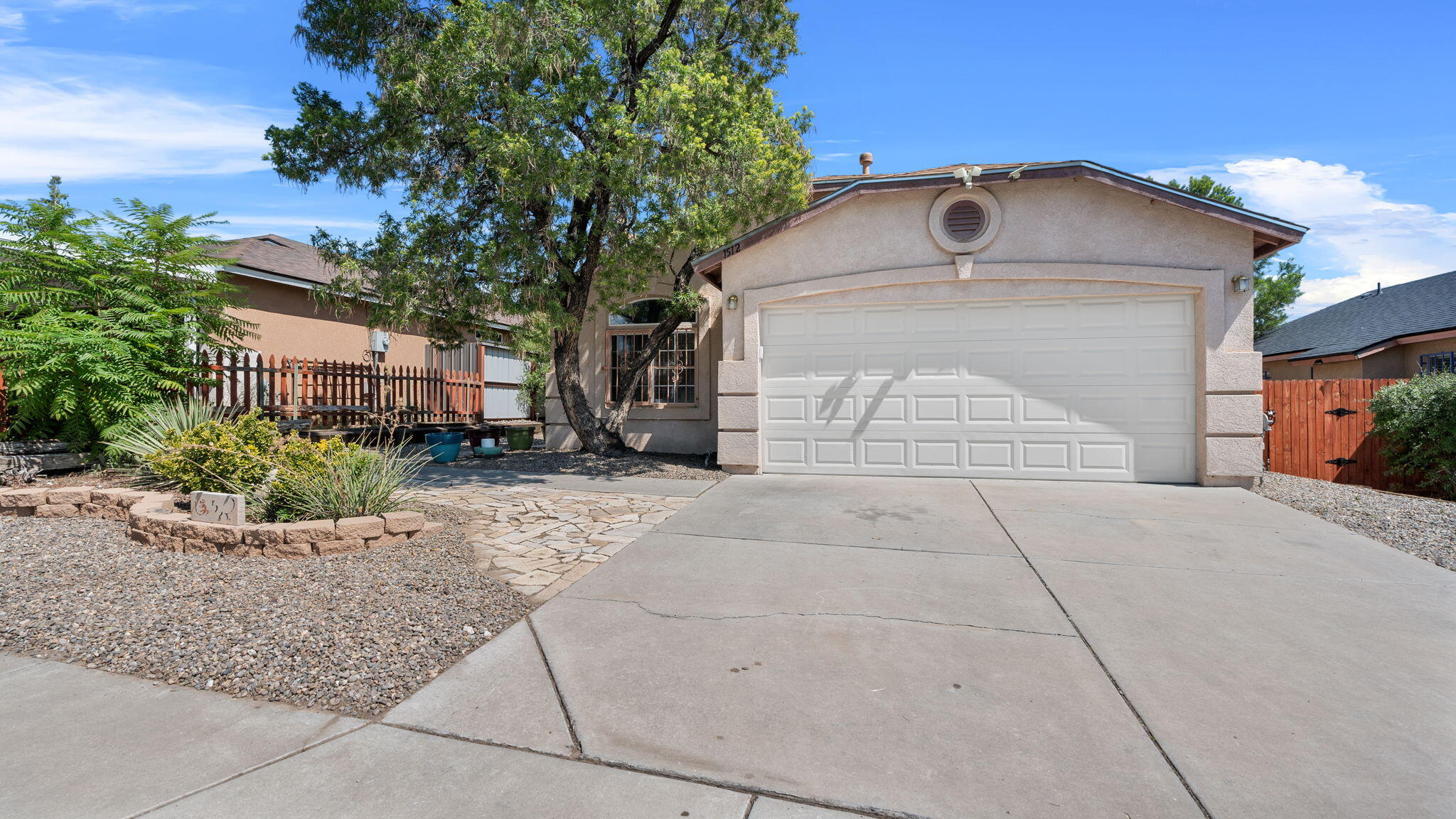 1512 Quiet Desert Drive, Albuquerque, New Mexico image 2