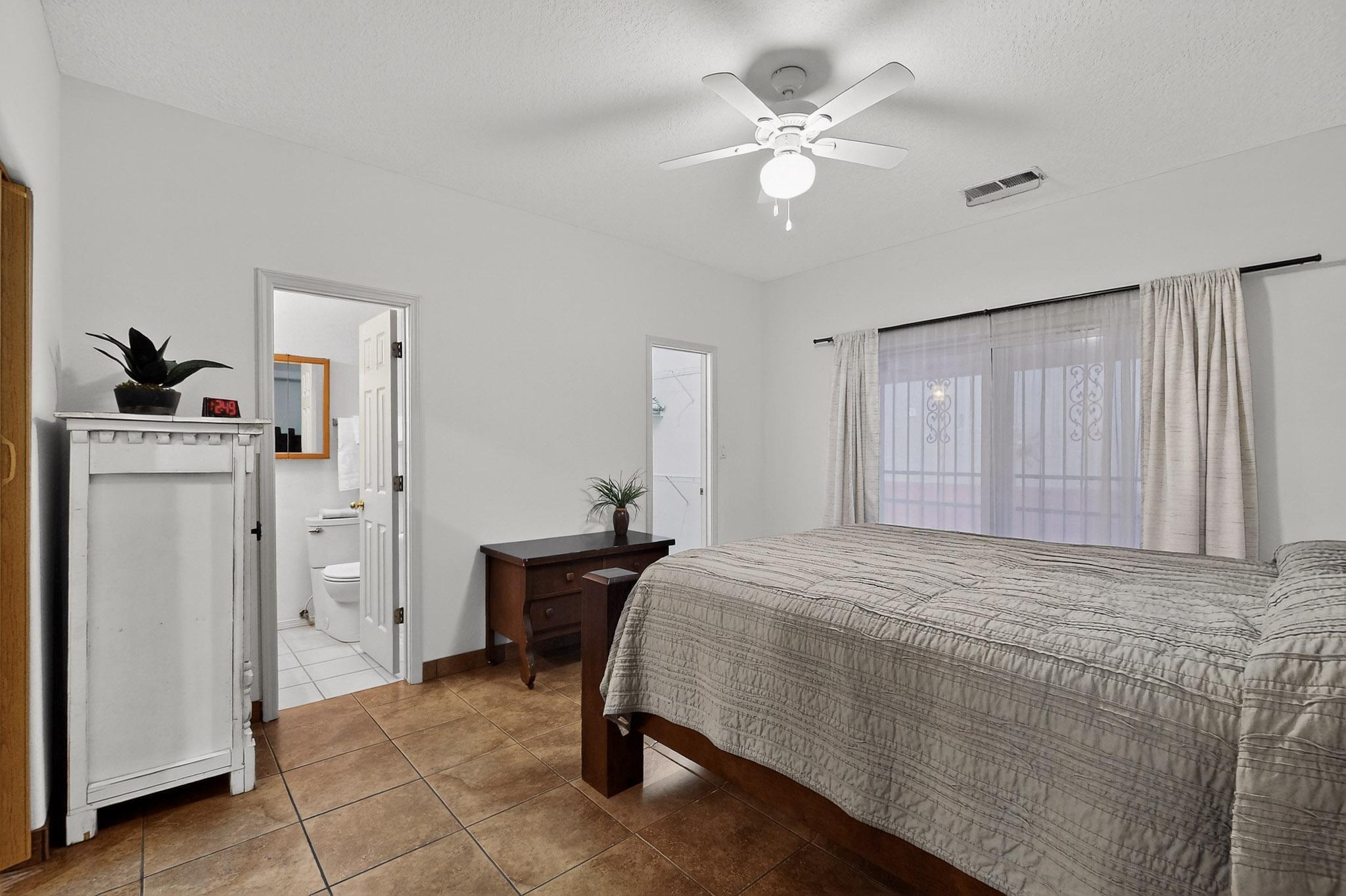 9708 Lagrima De Oro Road, Albuquerque, New Mexico image 23