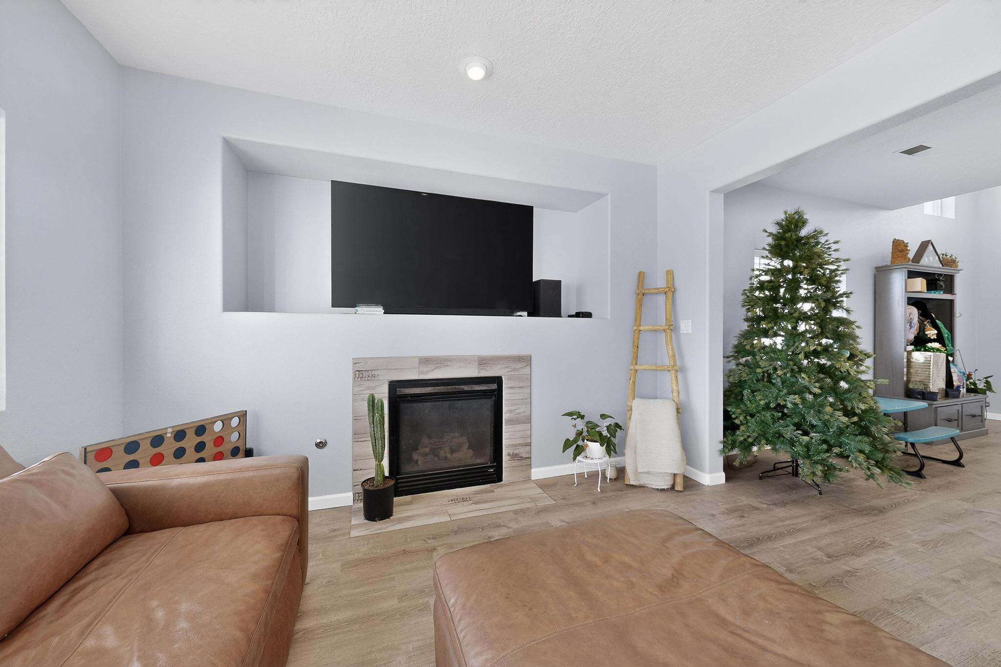 8924 Oso Corridor Place NW