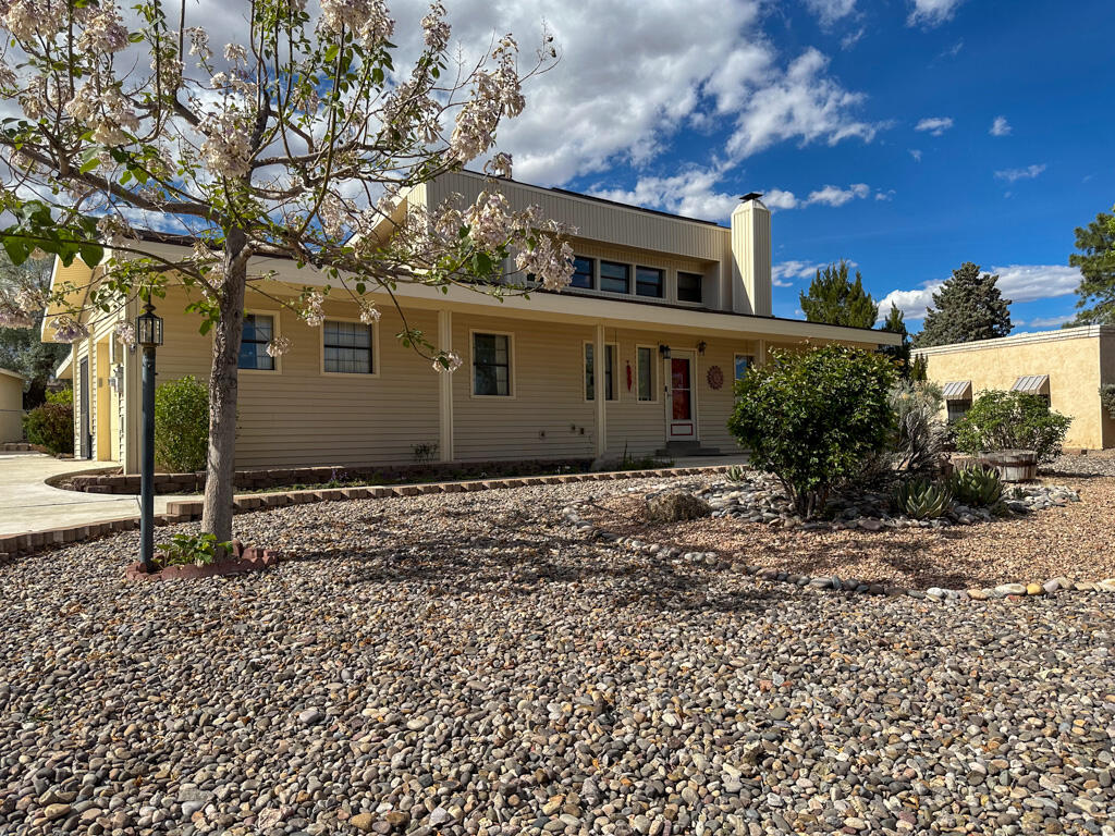 3507 Saint Andrews Drive SE