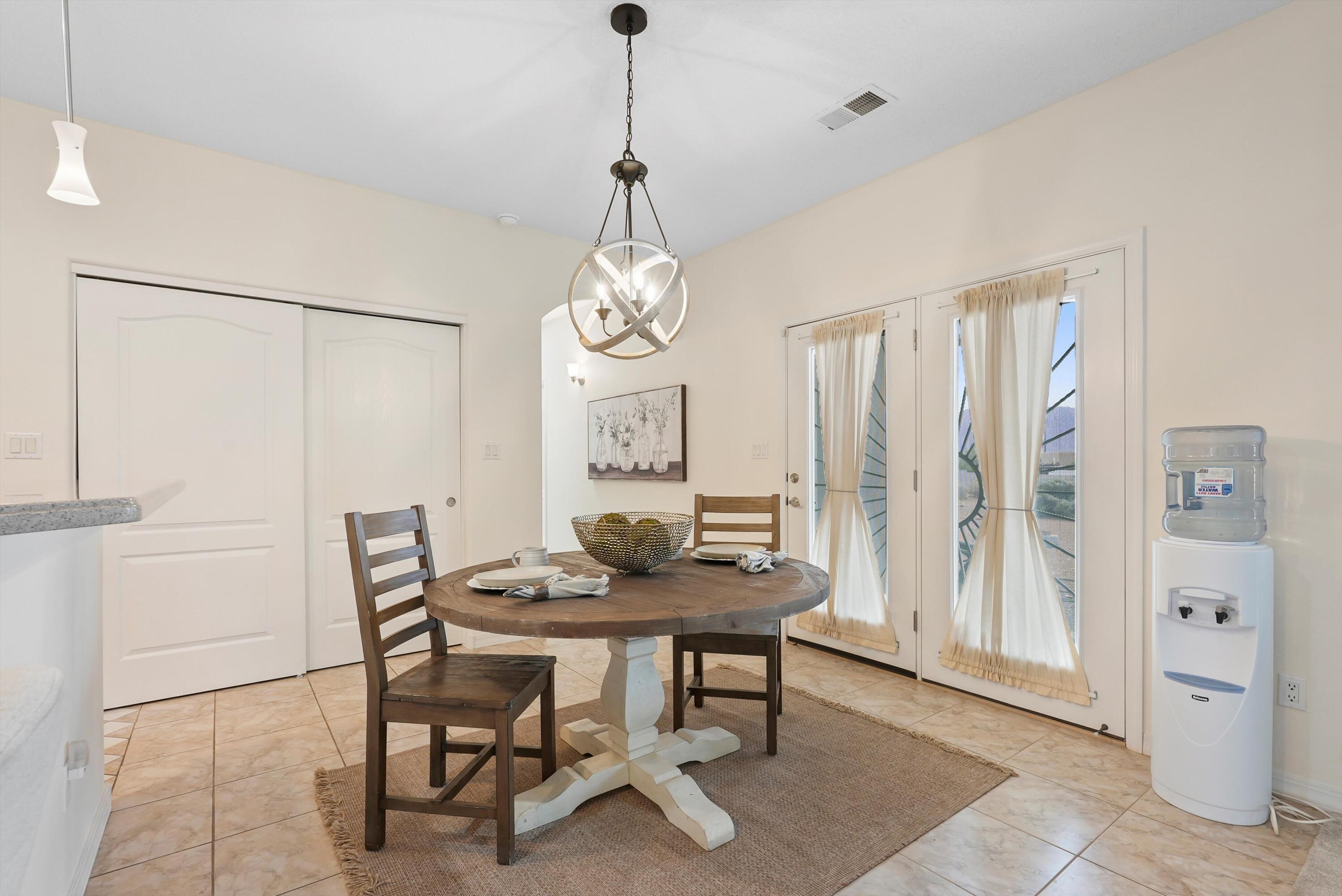1810 Eucalyptus Road, Rio Rancho, New Mexico image 14