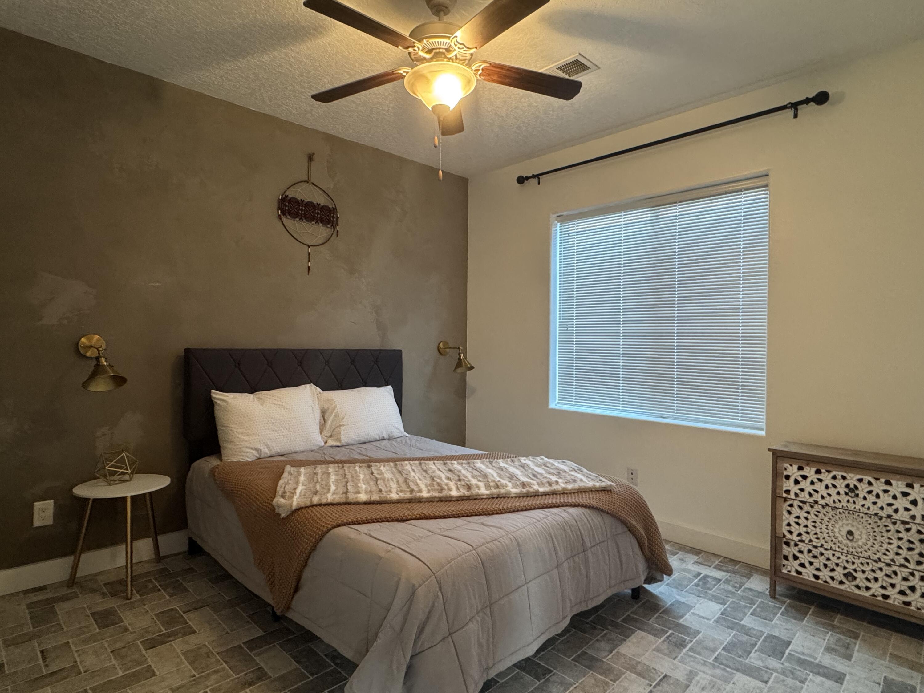 201 Laguna Boulevard, Albuquerque, New Mexico image 15