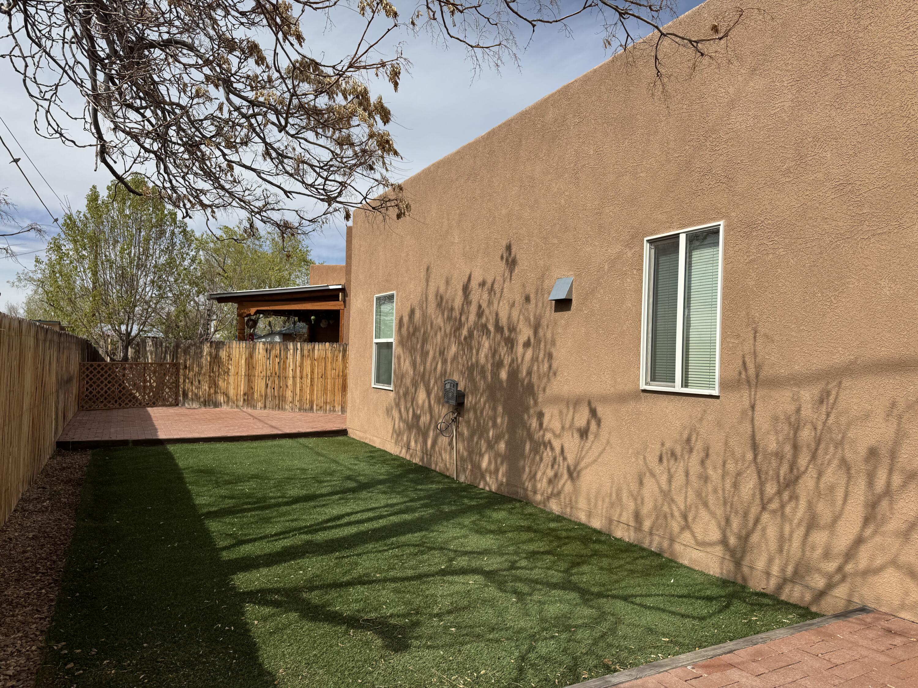 201 Laguna Boulevard, Albuquerque, New Mexico image 22