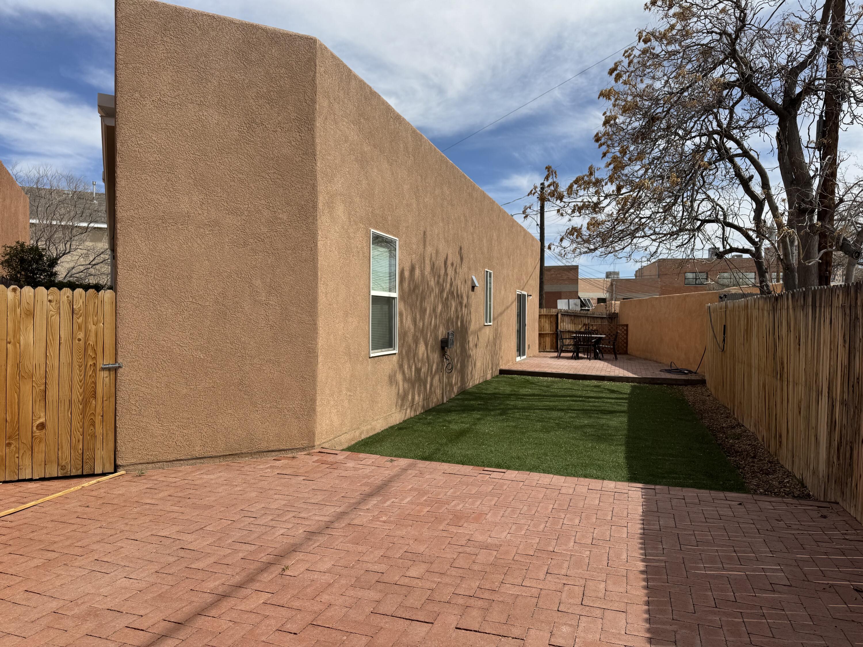 201 Laguna Boulevard, Albuquerque, New Mexico image 20