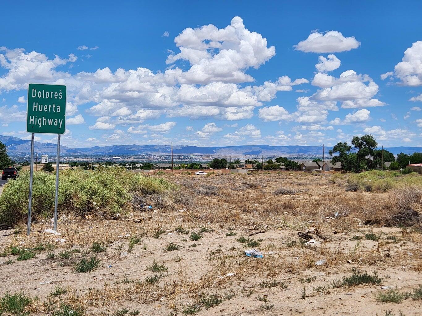 Bridge Boulevard, Albuquerque, New Mexico image 4