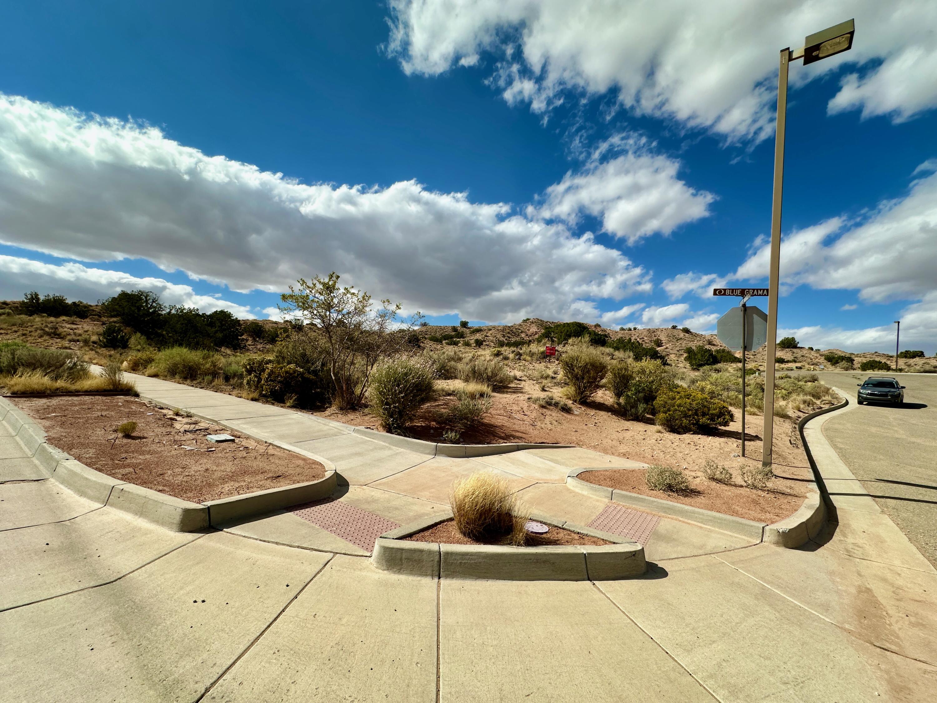 2313 Desert Marigold Road, Rio Rancho, New Mexico image 5