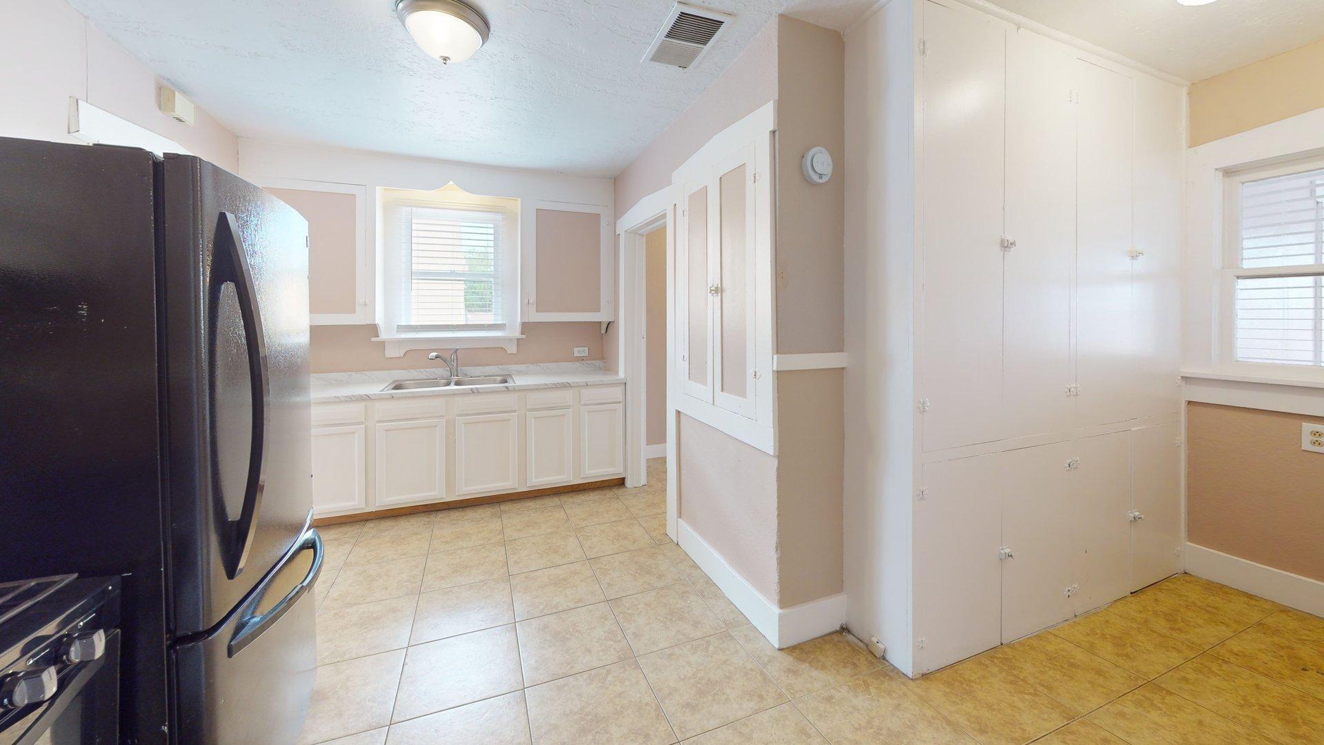 121 Princeton Drive SE
