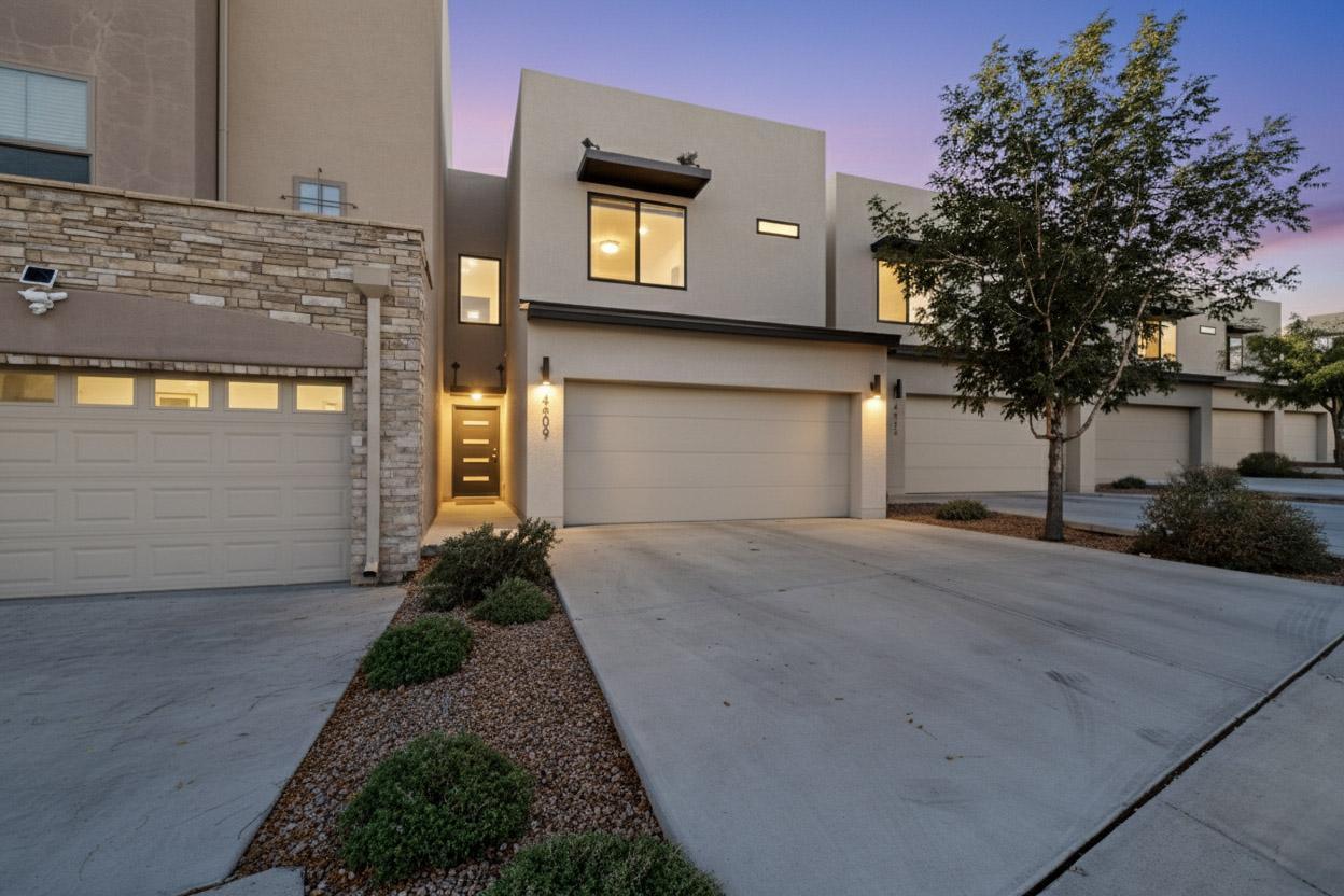 4509 Villa Loma Lane NE