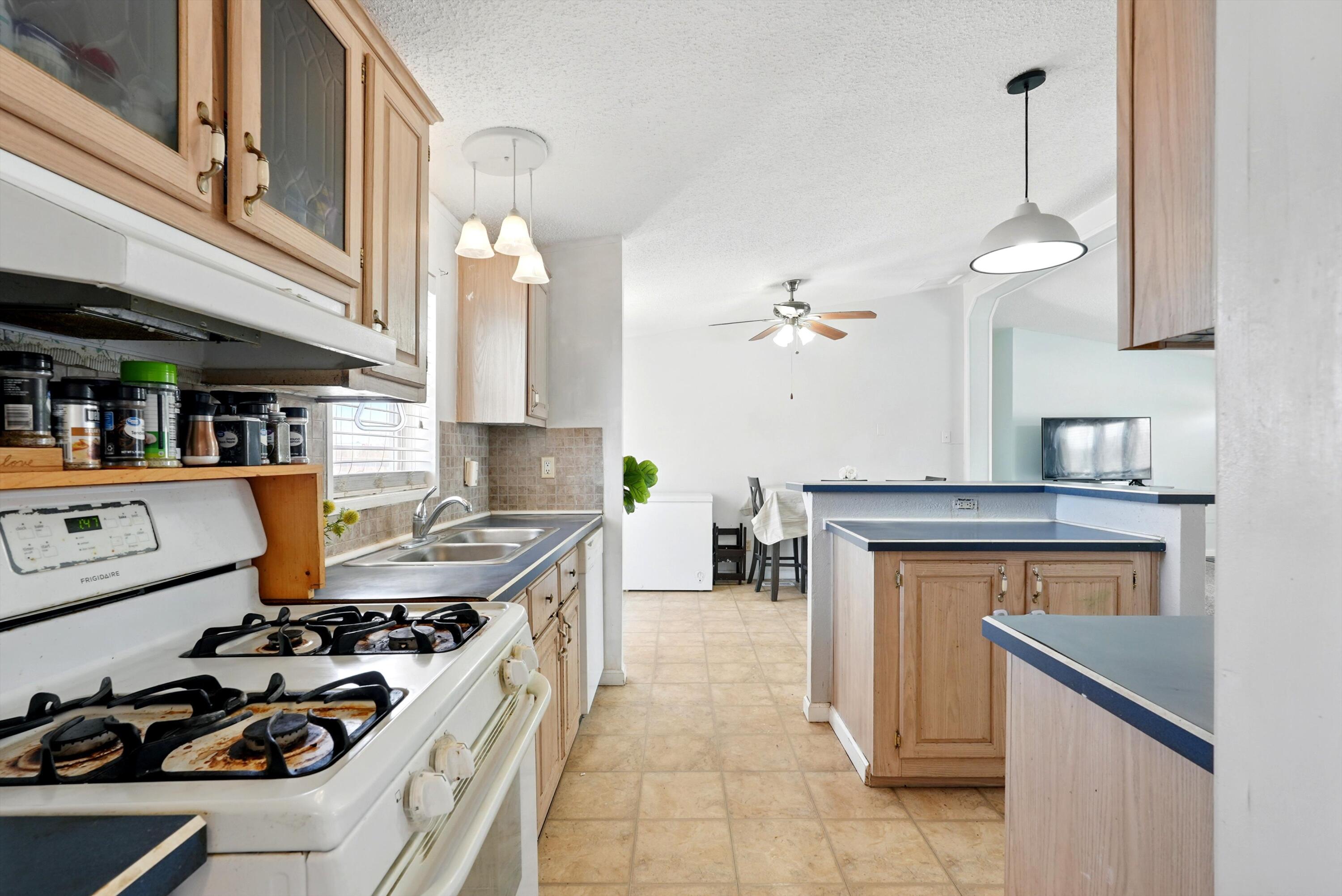 327 Camino Andres, Moriarty, New Mexico image 11