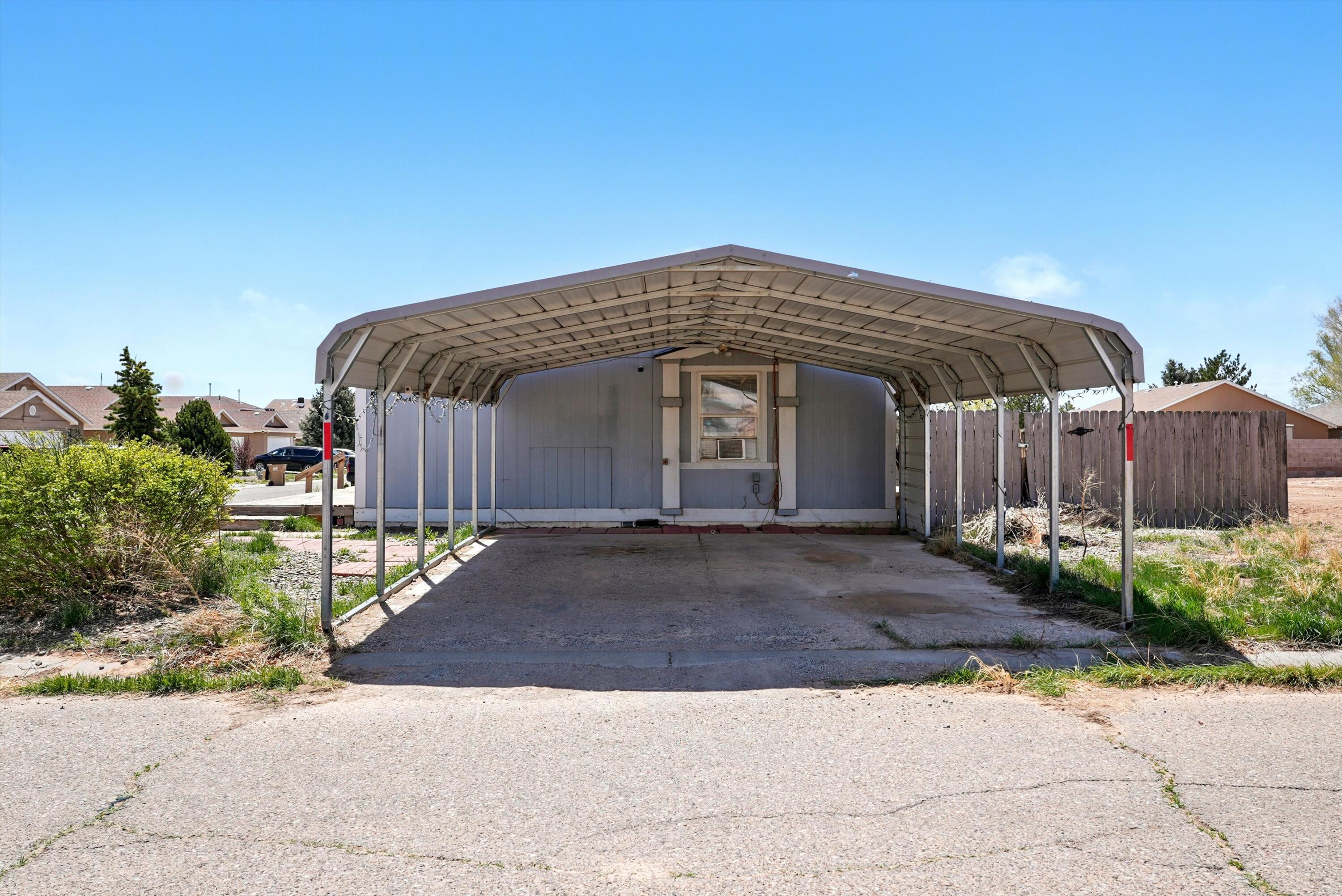 327 Camino Andres, Moriarty, New Mexico image 2
