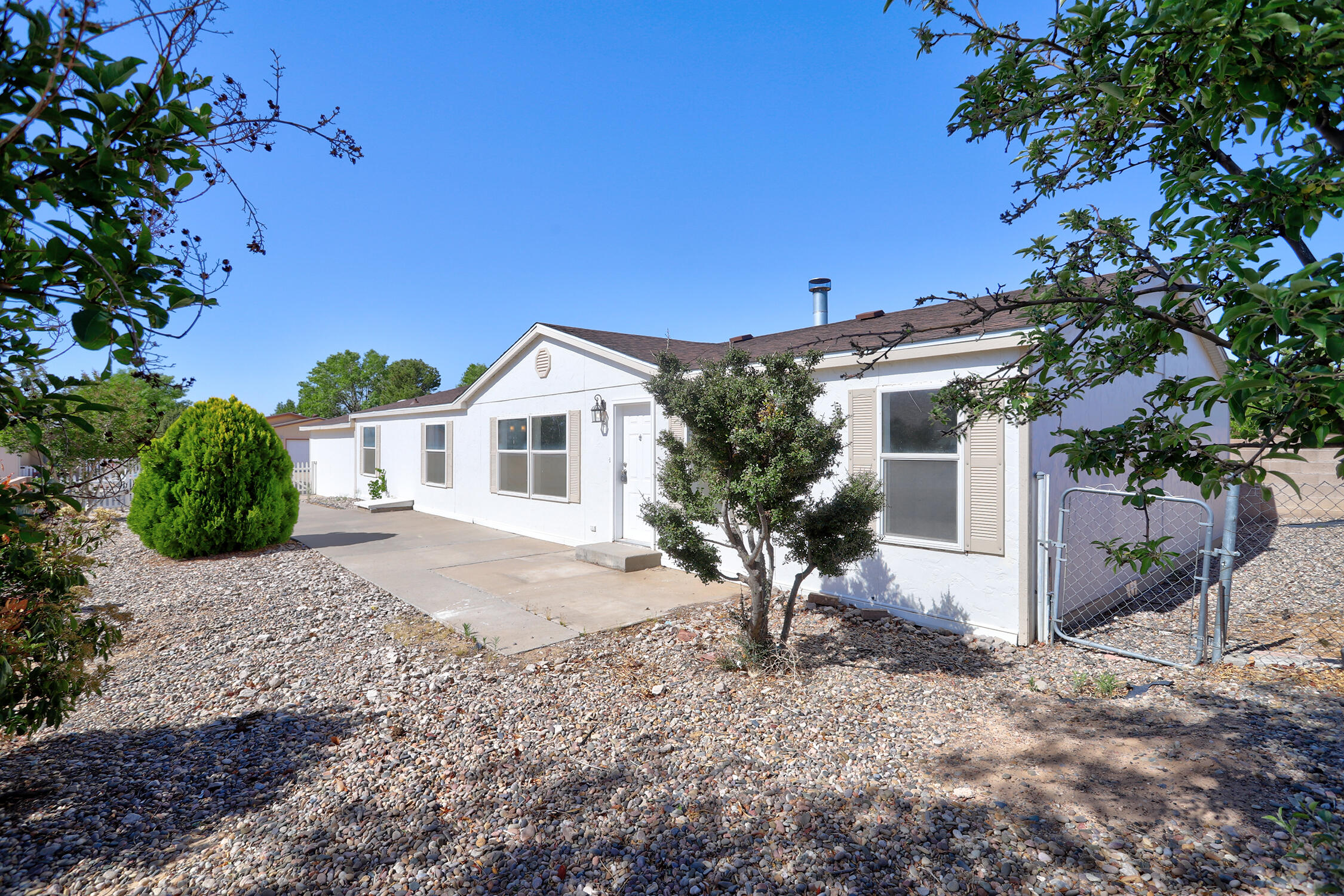 110 Sunrise Bluffs Drive, Belen, New Mexico image 24