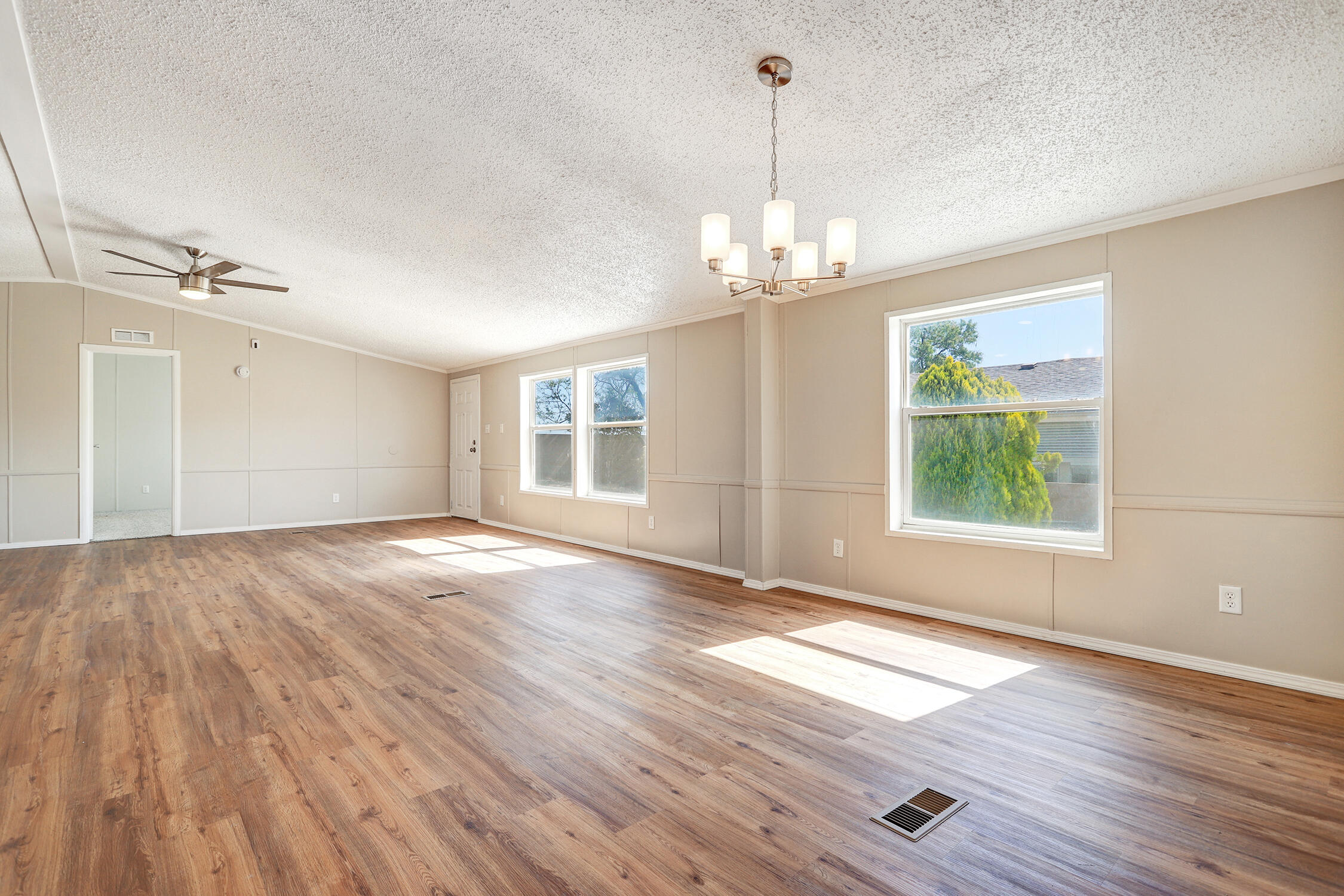 110 Sunrise Bluffs Drive, Belen, New Mexico image 10