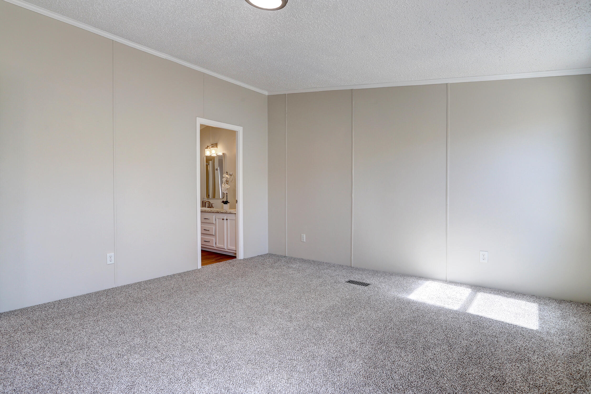 110 Sunrise Bluffs Drive, Belen, New Mexico image 18