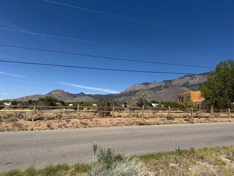 Photo of 12200 Carmel Avenue NE, Albuquerque, NM 87122 (MLS # 1102451)
