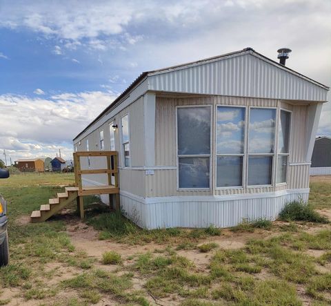 Homes For Sale - 8 Delaware Court<br/> Moriarty, NM 87035