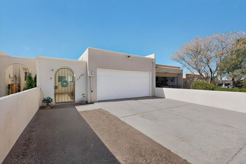 1543 Donette Place NE Albuquerque NM 87112