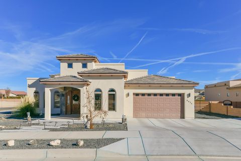 Photo of 8024 Canoncito Drive NW, Albuquerque, NM 87120 (MLS # 1096162)