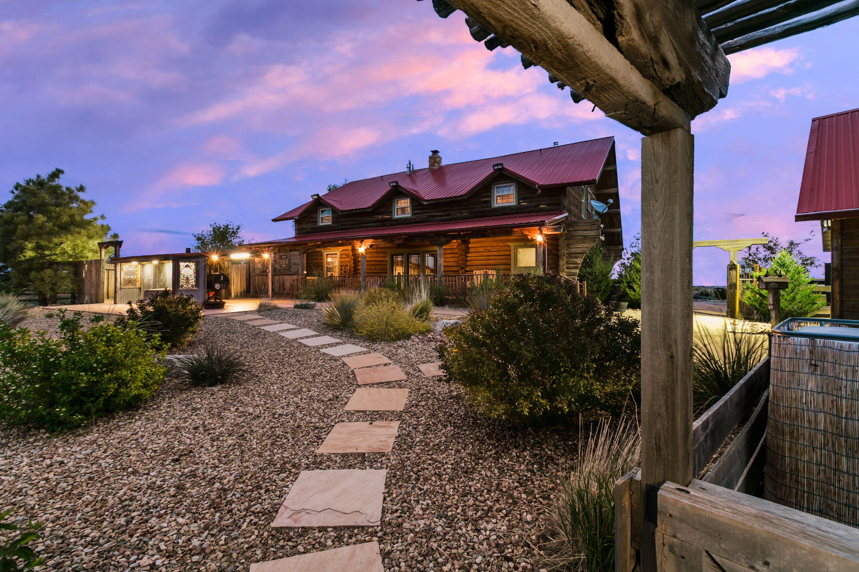 414 Peacock Road