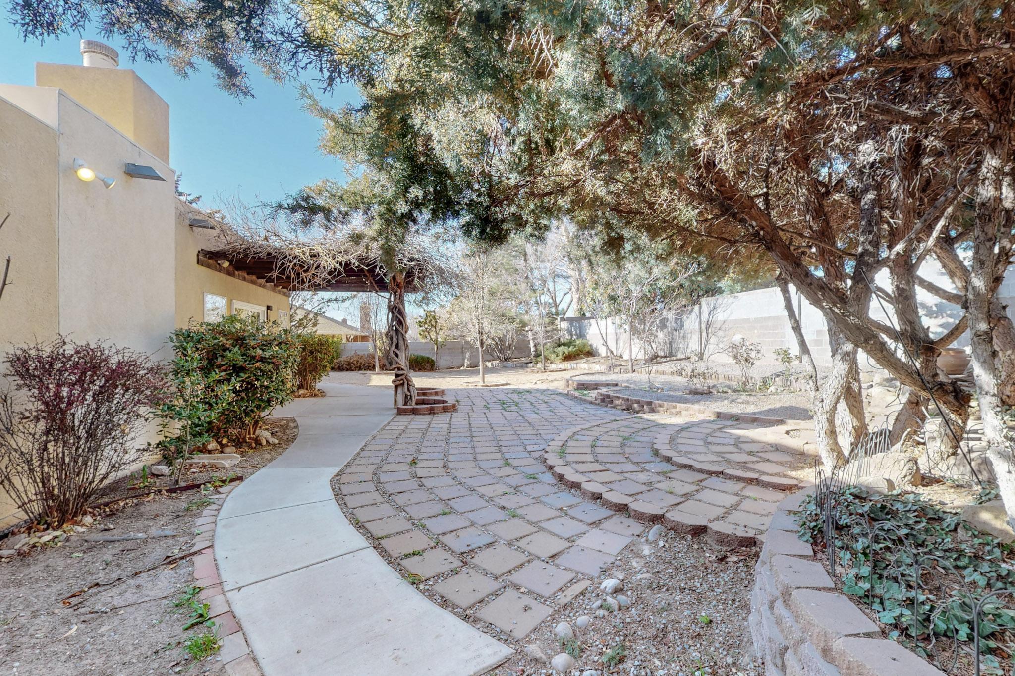 5620 Moon Street, Albuquerque, New Mexico image 36
