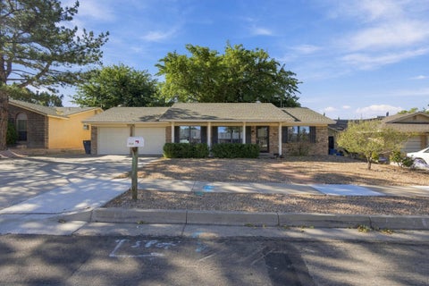 Photo of 7230 Luella Anne Drive NE, Albuquerque, NM 87109 (MLS # 1112434)