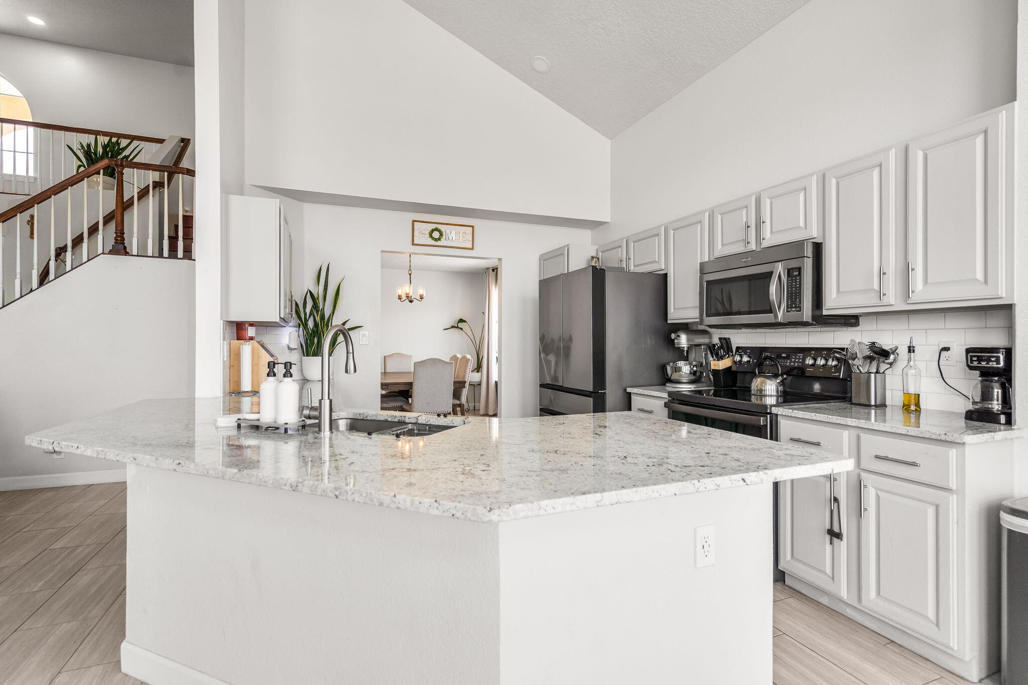 4447 Rancho Centro NW