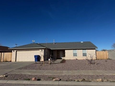 Photo of 609 Sean Avenue, Socorro, NM 87801 (MLS # 1096351)