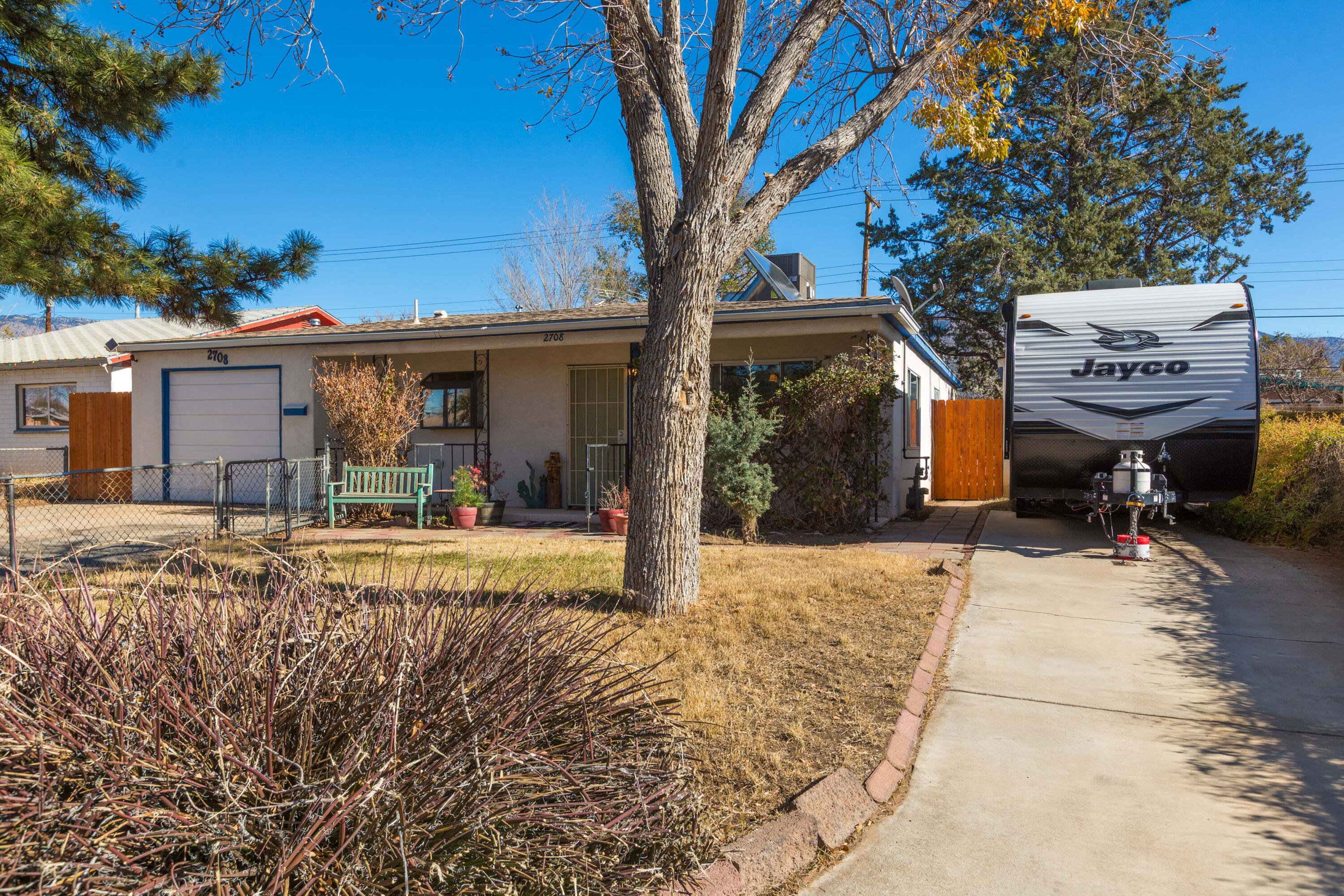 2708 Morris Street NE