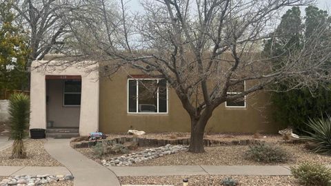 Photo of 630 Bryn Mawr Drive NE, Albuquerque, NM 87106 (MLS # 1096694)