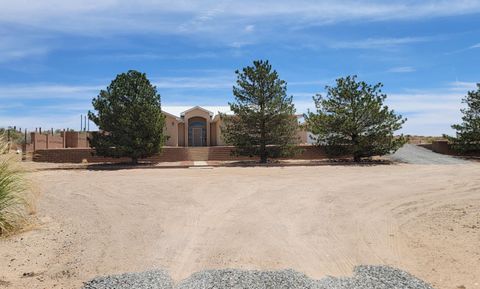 Homes For Sale - 1504 12th Street<br/> Rio Rancho, NM 87124