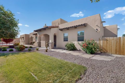 Homes For Sale - 503 Camino Espanol<br/> Albuquerque, NM 87107