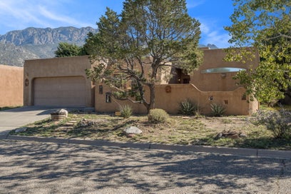 7716 Cedar Canyon Court NE Albuquerque NM 87122