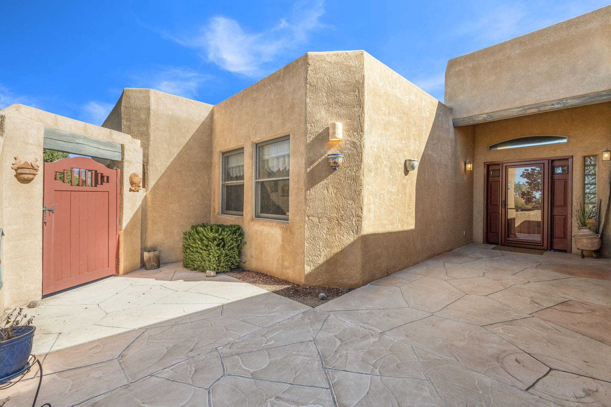 7716 Cedar Canyon Court NE