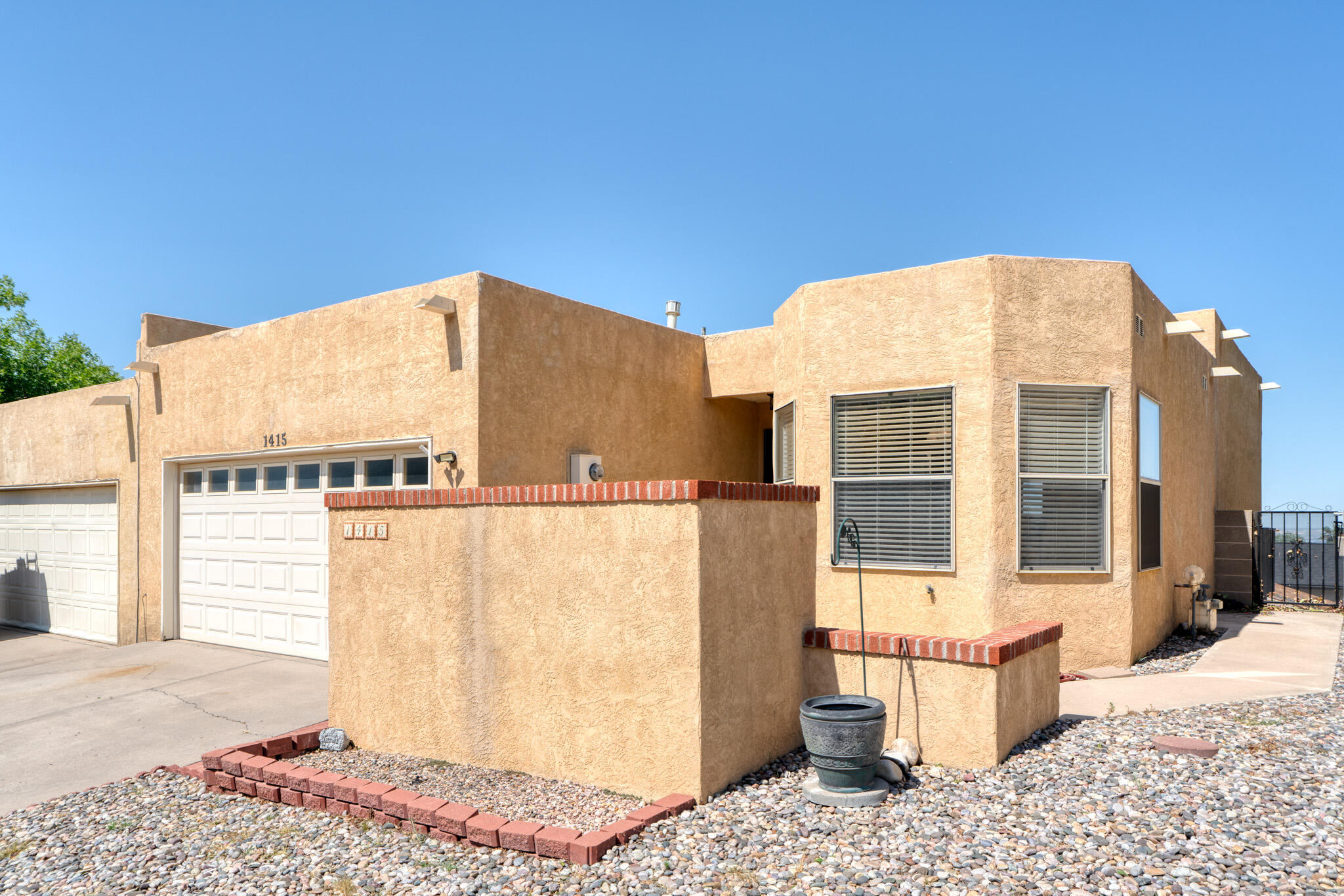 1415 Cumbres Street, Albuquerque, New Mexico image 1