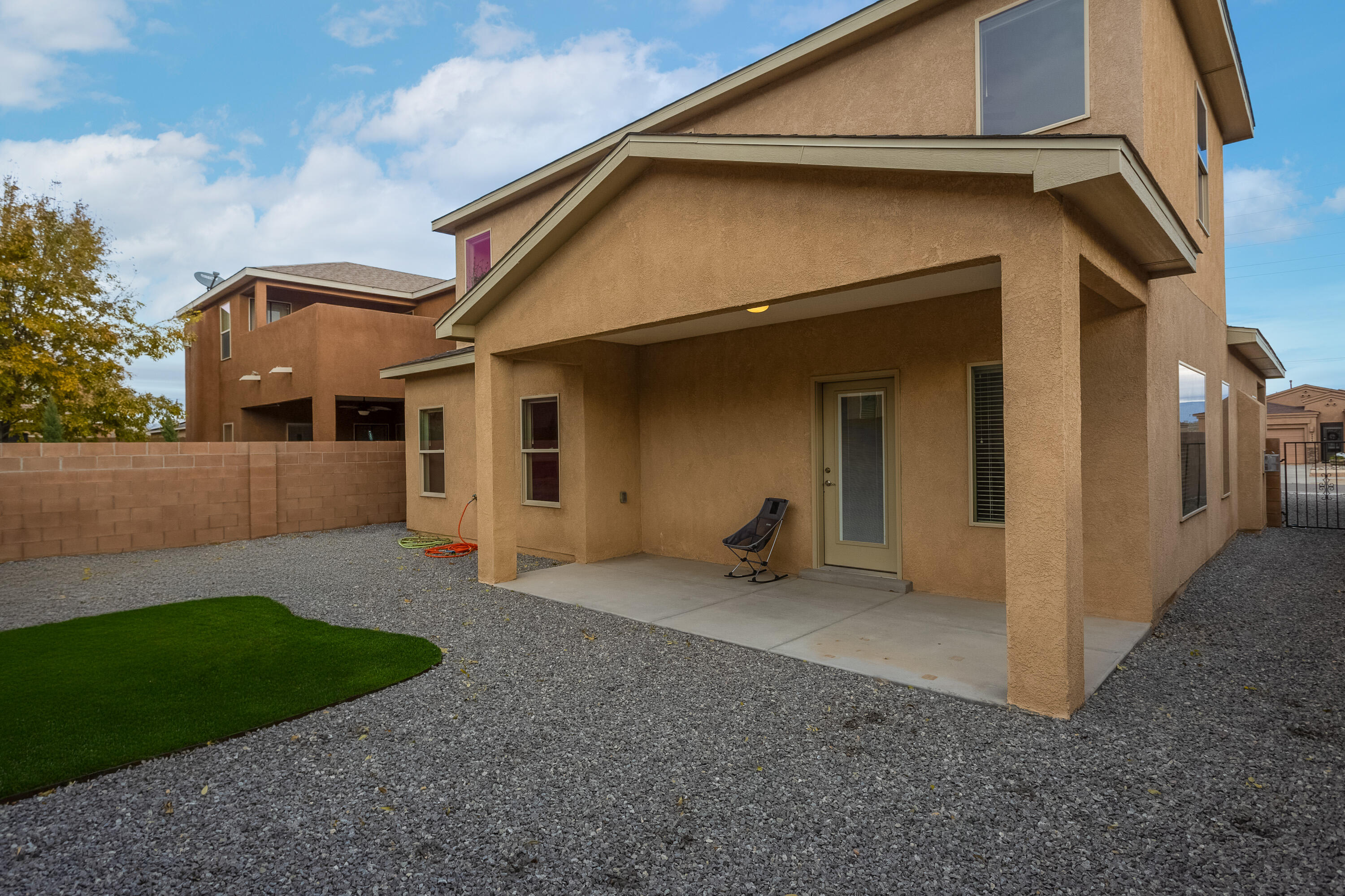 2371 Firewheel Avenue, Los Lunas, New Mexico image 4