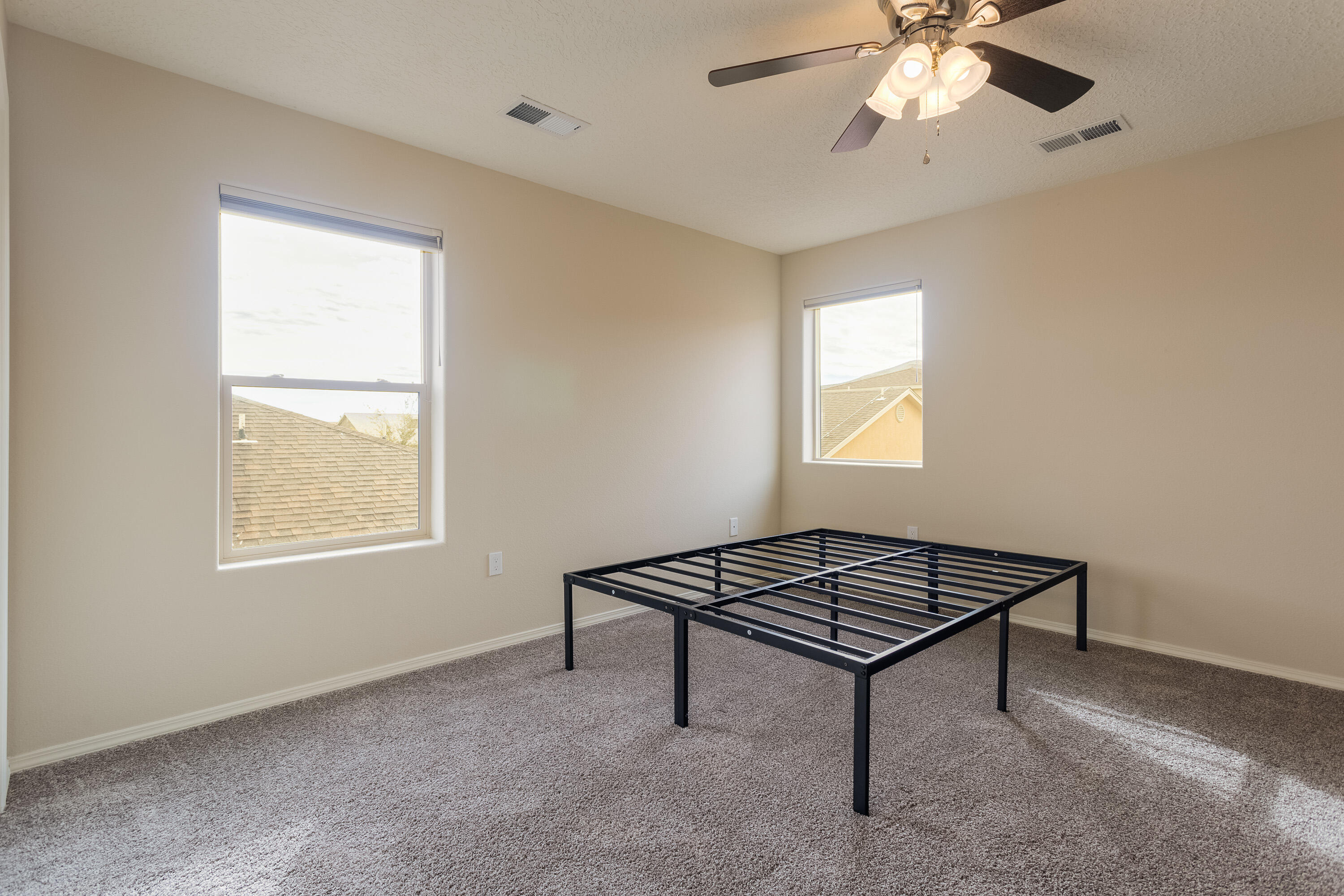 2371 Firewheel Avenue, Los Lunas, New Mexico image 29