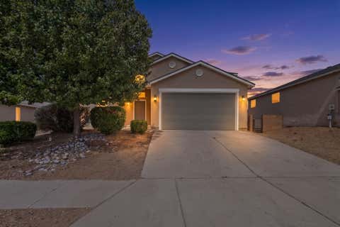 Homes For Sale - 235 Cloud View Avenue<br/> Los Lunas, NM 87031