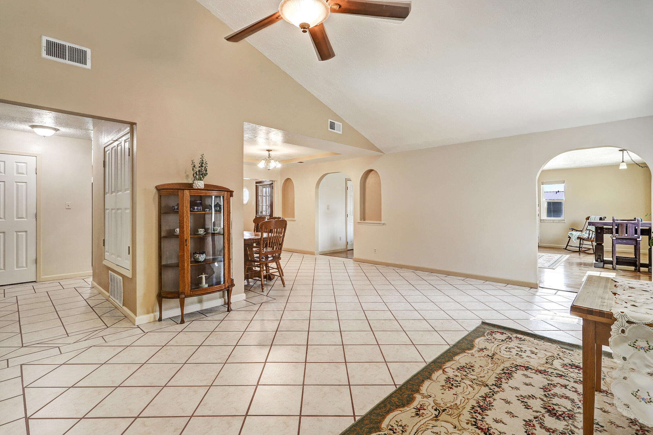 900 Western Hills Drive, Rio Rancho, New Mexico image 3