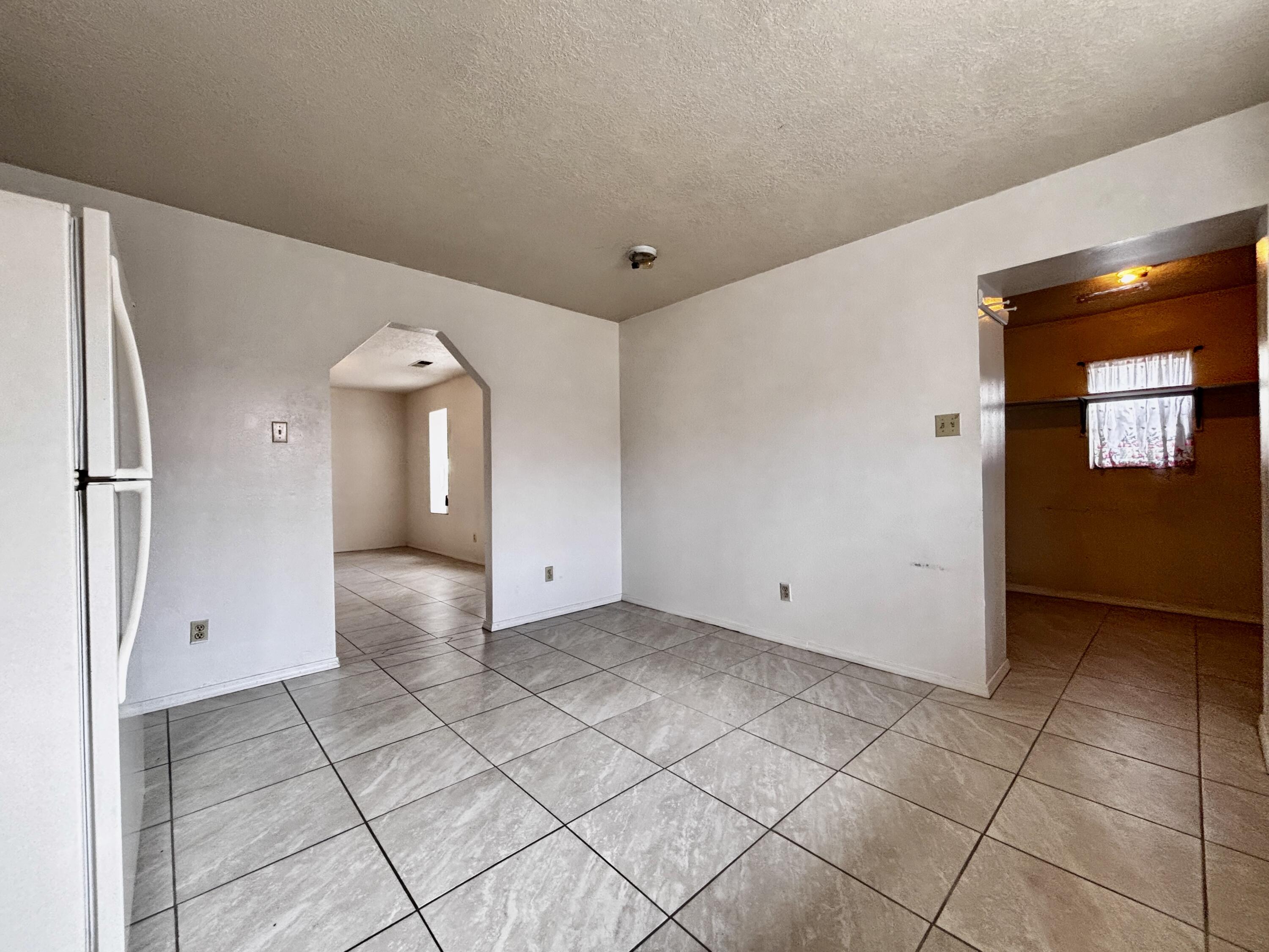 2916 Camilo Lane, Albuquerque, New Mexico image 8
