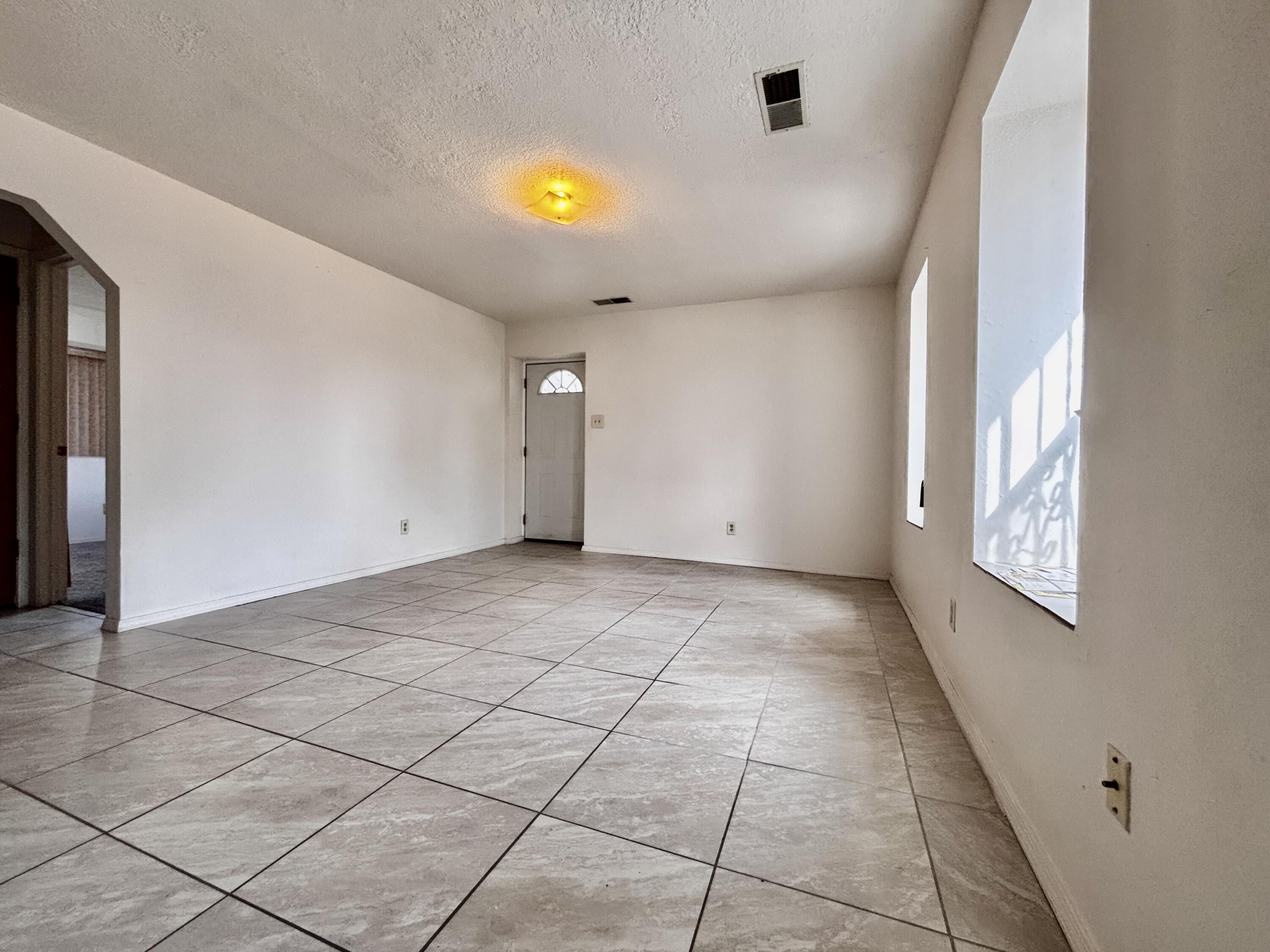 2916 Camilo Lane, Albuquerque, New Mexico image 4