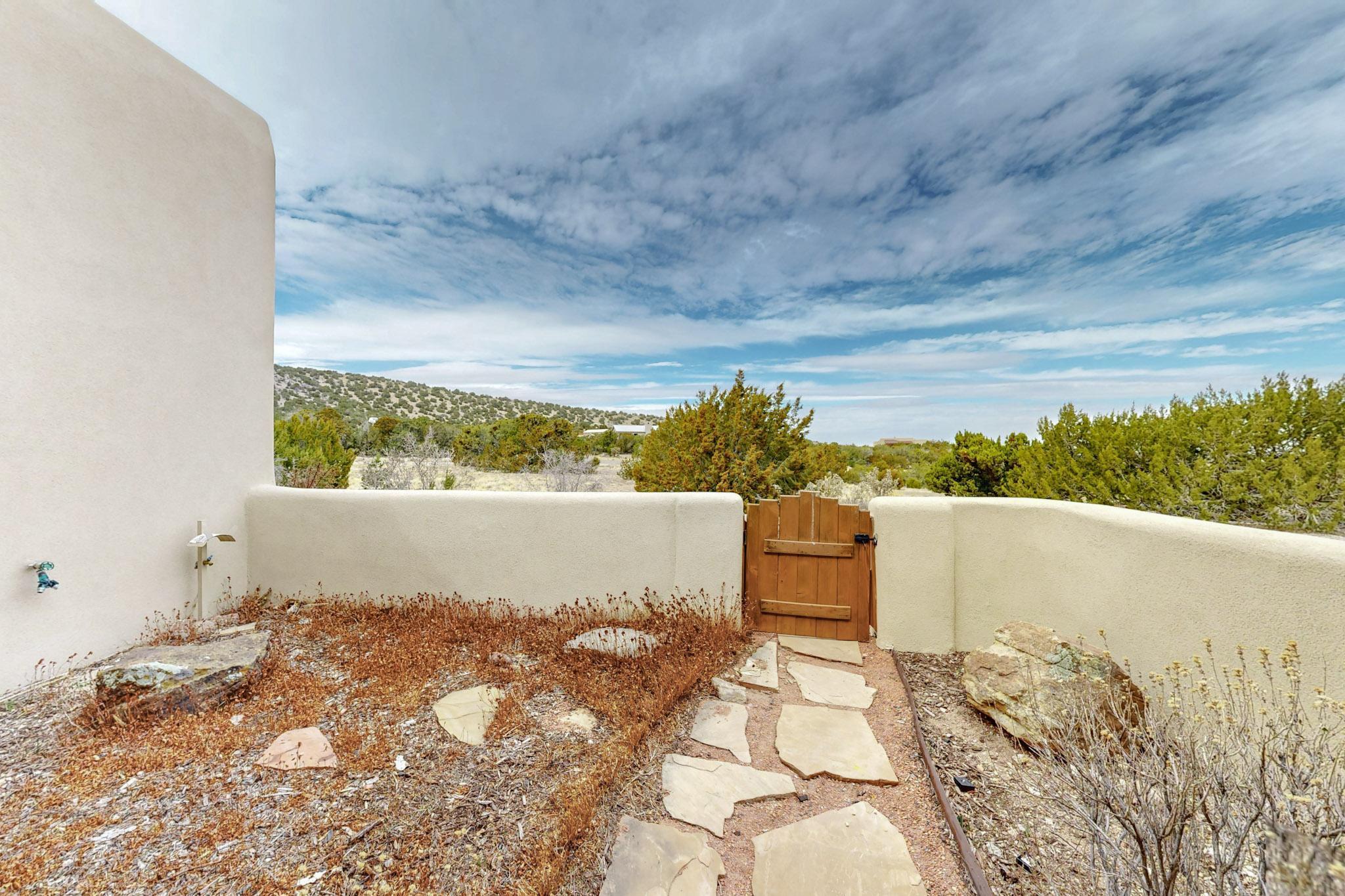 2 E Cielo Azul Court, Placitas, New Mexico image 3