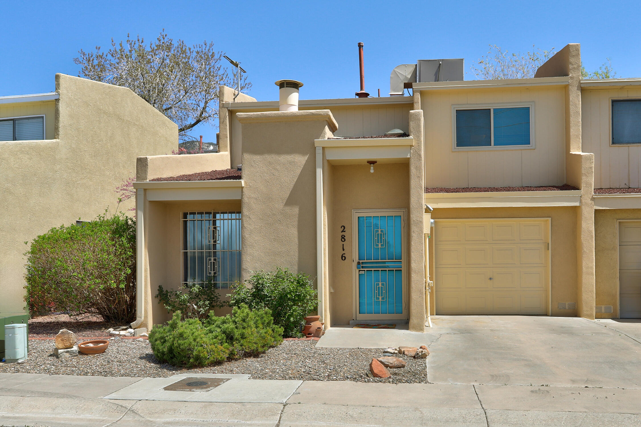 2816 Enebro Street, Albuquerque, New Mexico image 1