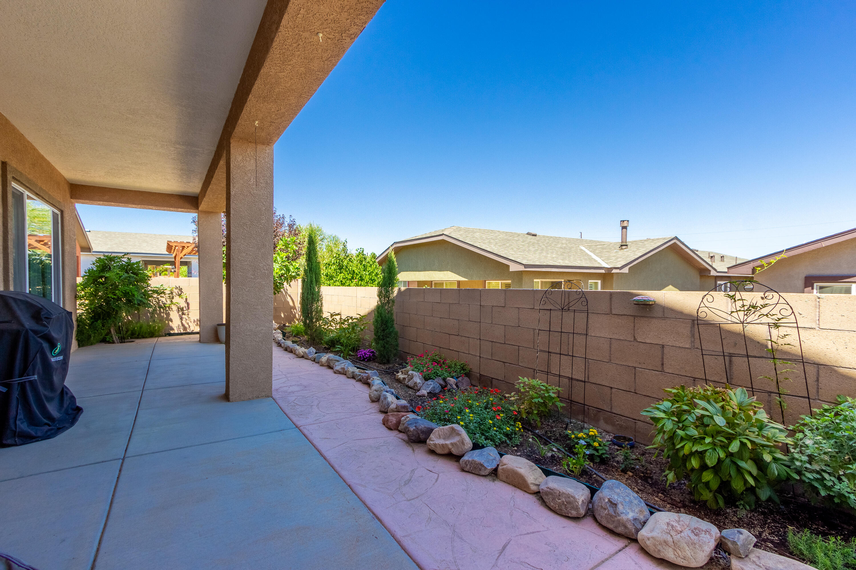 4020 Mora River Avenue, Los Lunas, New Mexico image 8