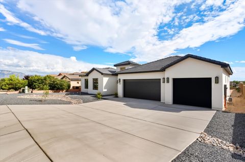 Photo of 1518 20TH Avenue SE, Rio Rancho, NM 87124 (MLS # 1091492)
