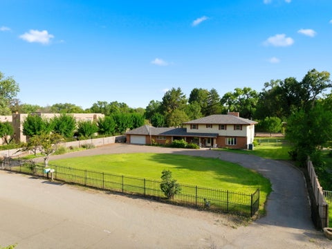 Photo of 800 Pueblo Solano Road NW, Los Ranchos, NM 87107 (MLS # 1109100)