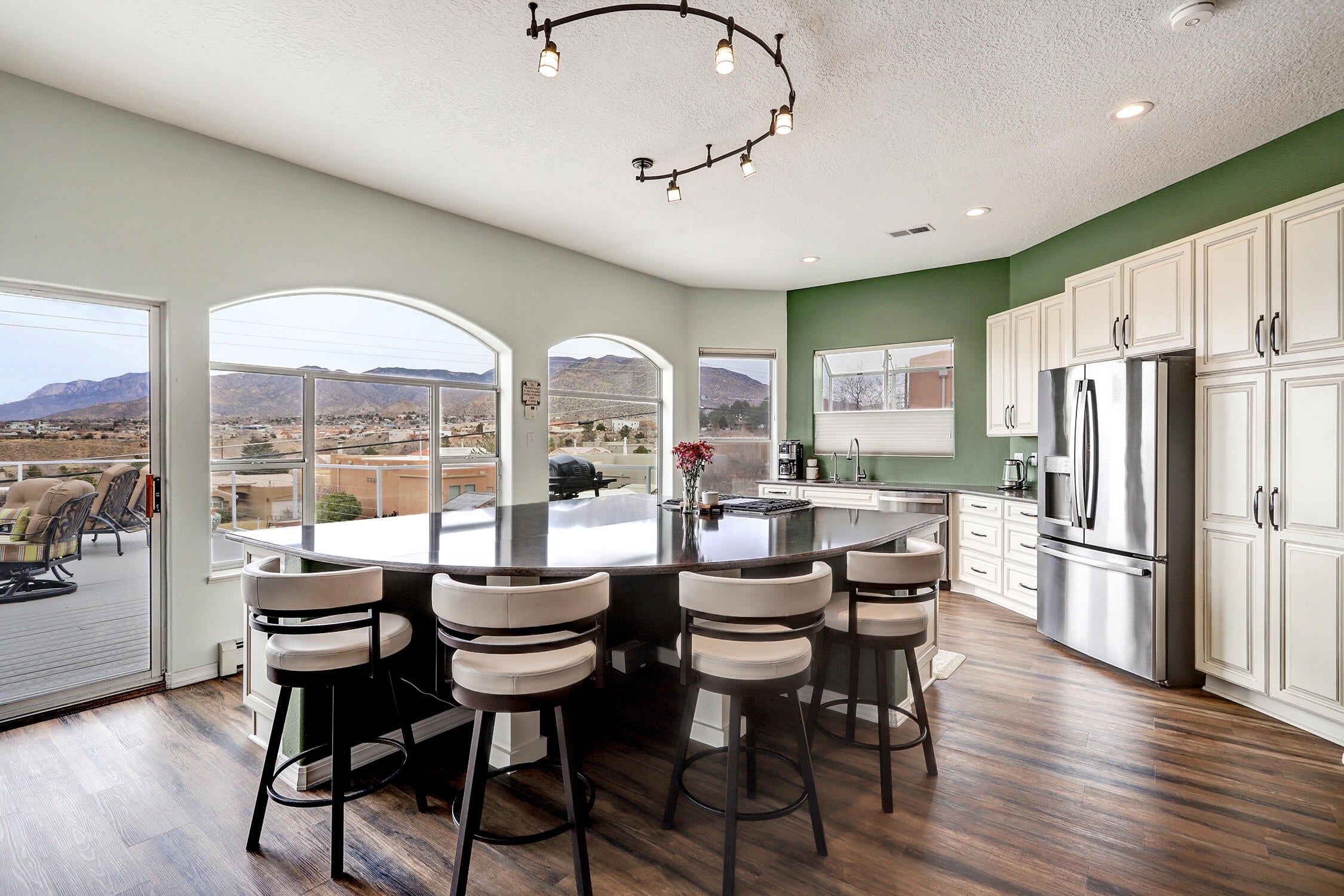 701 Stagecoach Road SE